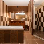 Puchner Kastelyszallo Premium 4*