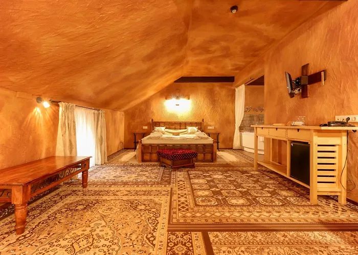 Hotel Puchner Kastelyszallo Premium 4*